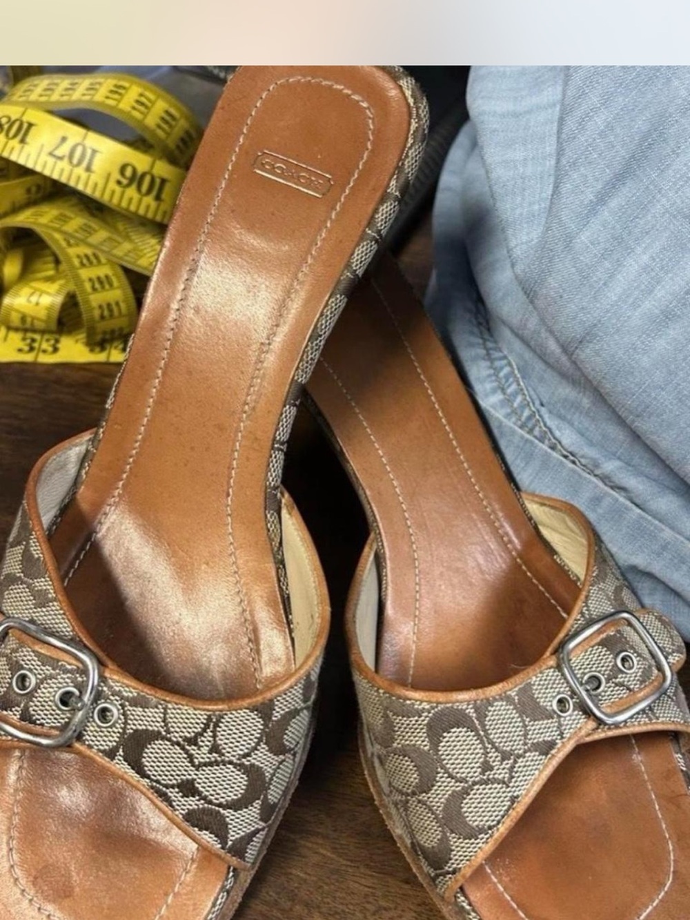 Coach Women’s Brown Patterned Slip-On Sandals
